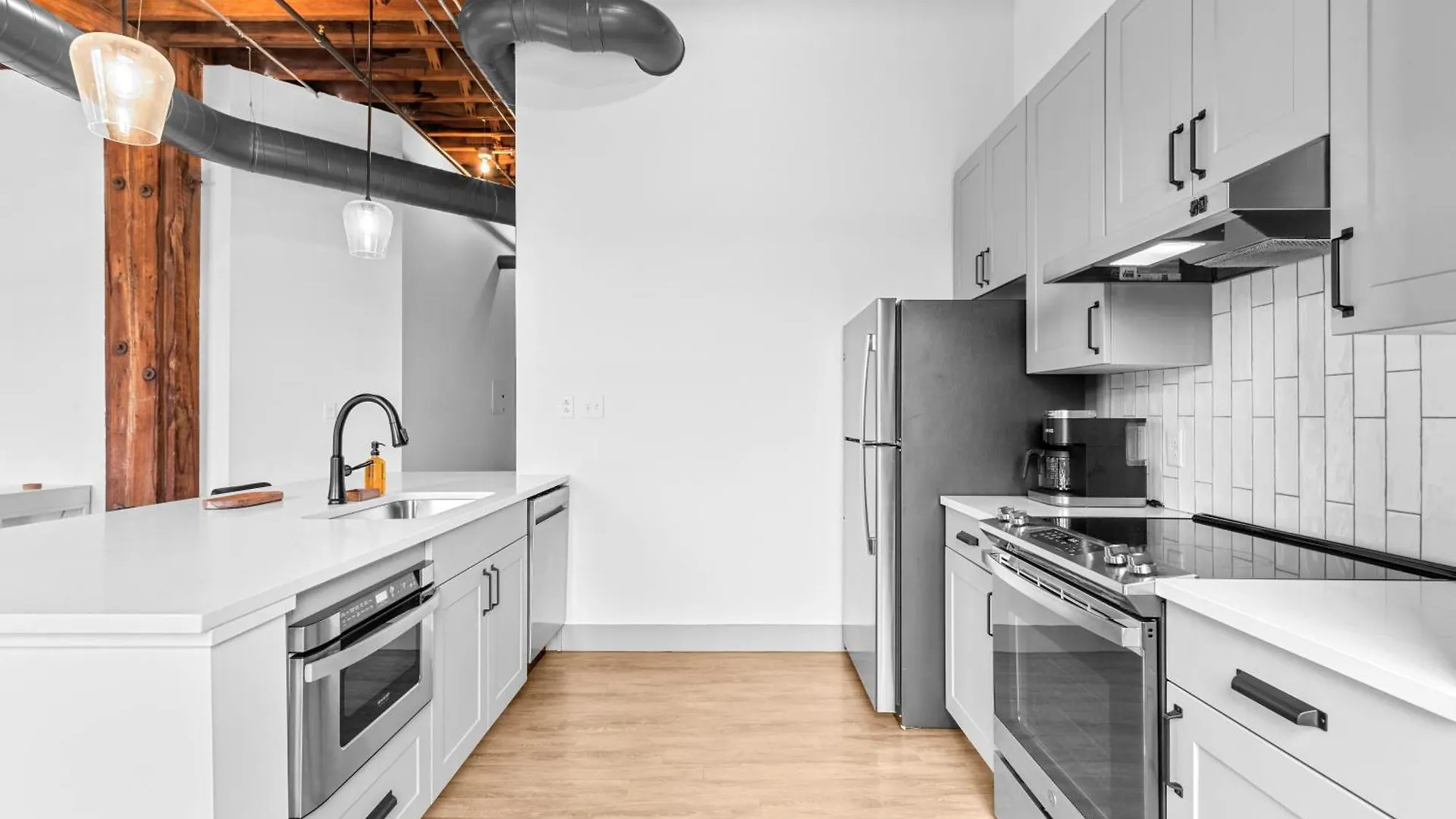 5 Star Riverfront Loft-Gated Parking-G201 Saint Louis United States