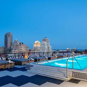 Otel The Last, Saint Louis